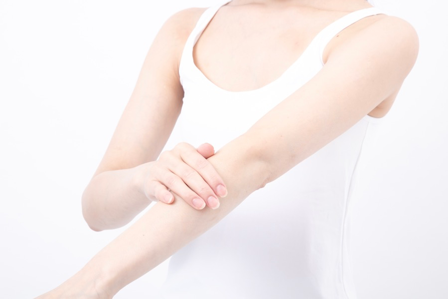 ムダ毛に悩まなくなった女性